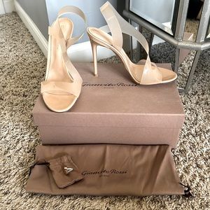 Gianvito Rossi Metropolis sandal nude sz 39 (US 8.5-9)